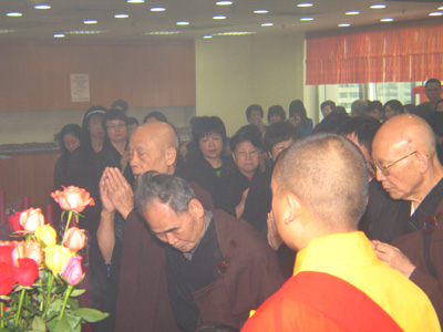 http://old.buddhism.org.hk/upload/editorfiles/2009.5.16_1.45.2_2290.JPG