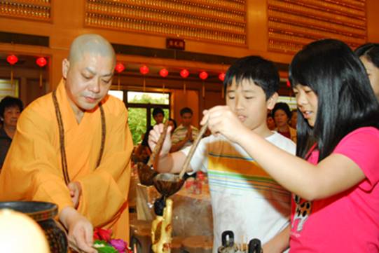 http://www.buddhism.org.hk/upload/editorfiles/2009.5.15_17.3.10_5925.JPG